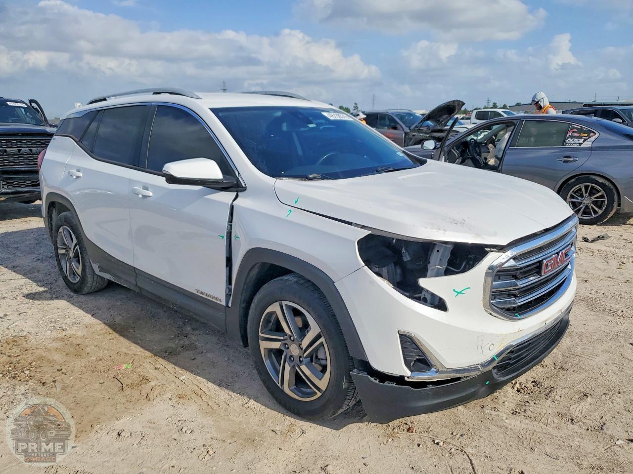 2020 GMC TERRAIN — фото 4