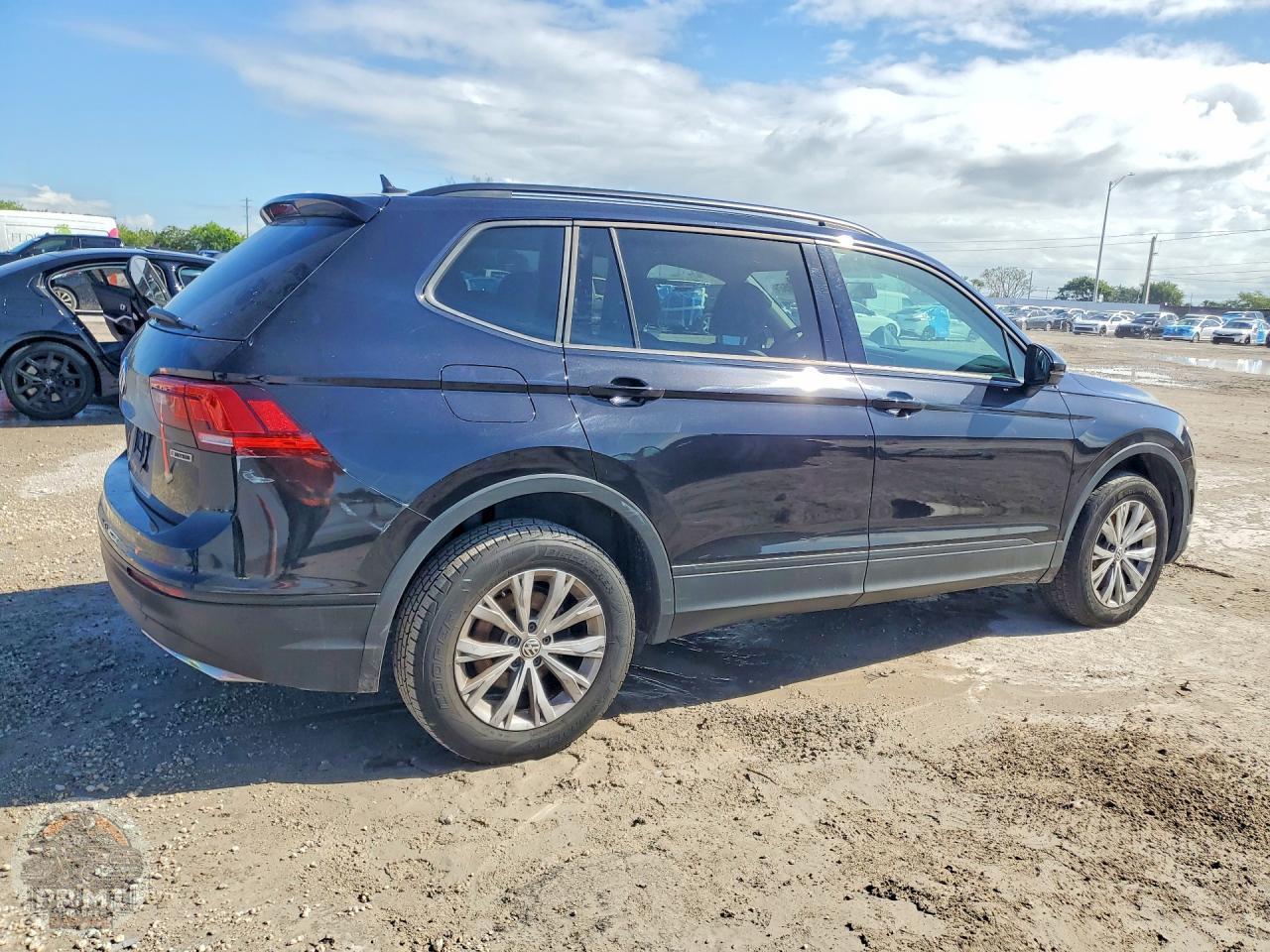 2020 VOLKSWAGEN TIGUAN — фото 3