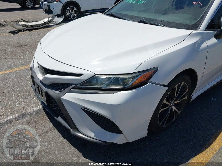 2019 TOYOTA CAMRY SE — фото 19