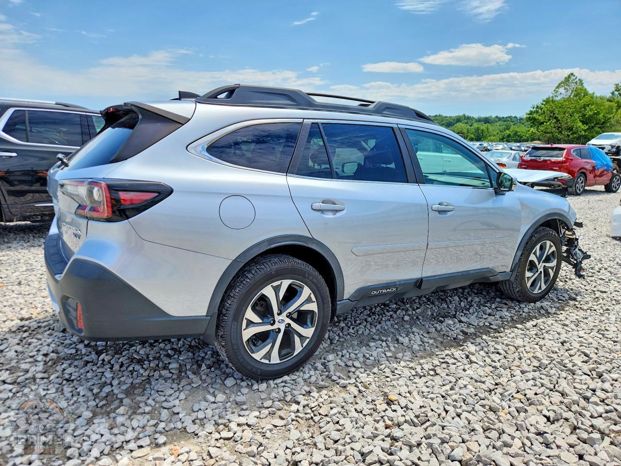 2020 SUBARU OUTBACK — фото 3