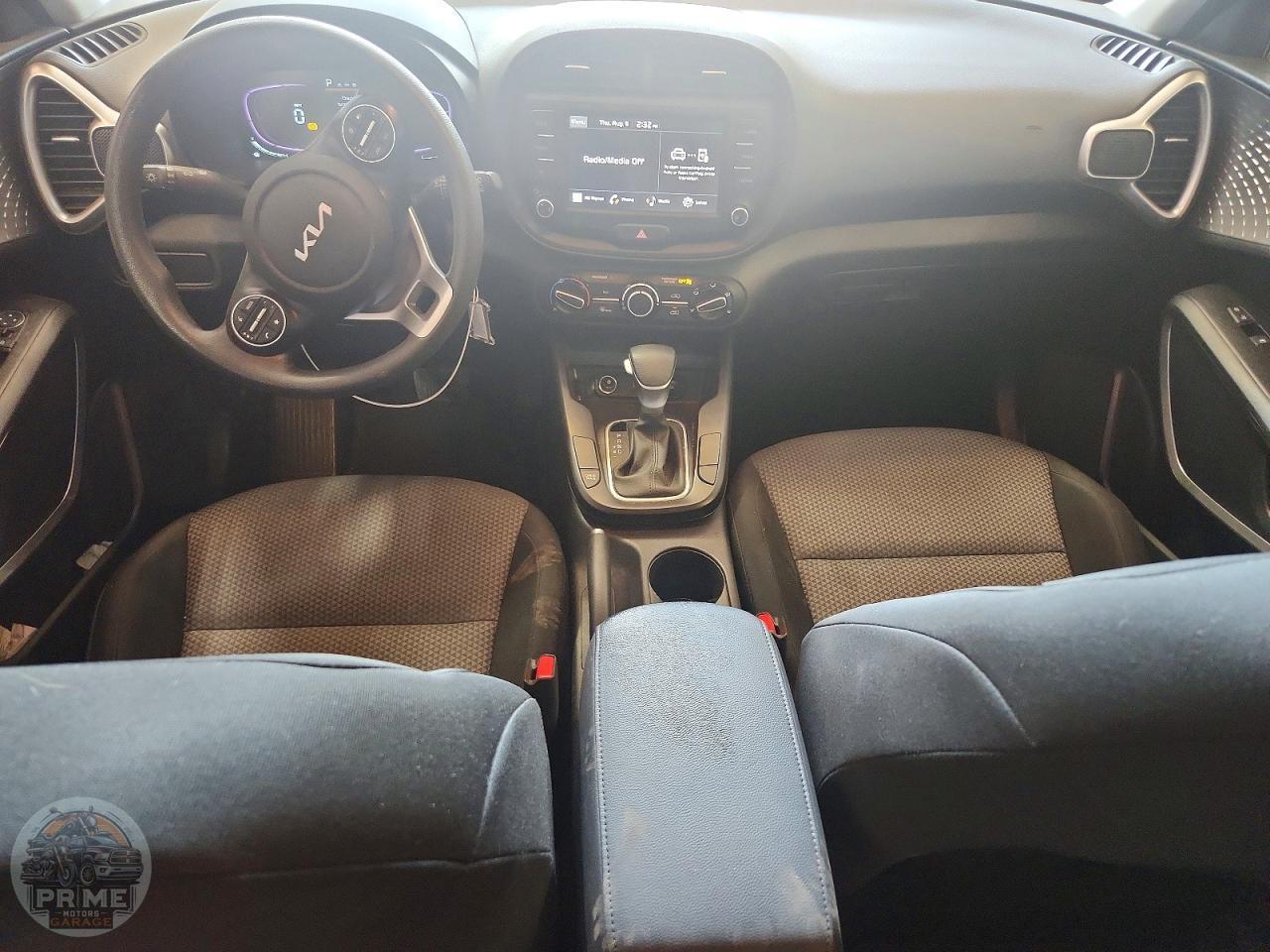 2025 KIA SOUL — фото 8