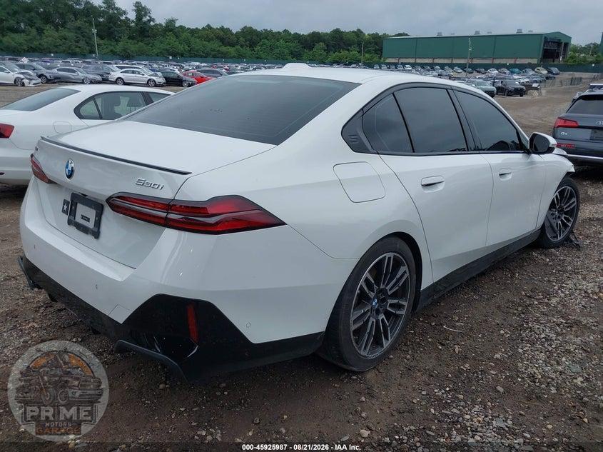 2025 BMW 530I XDRIVE — фото 4