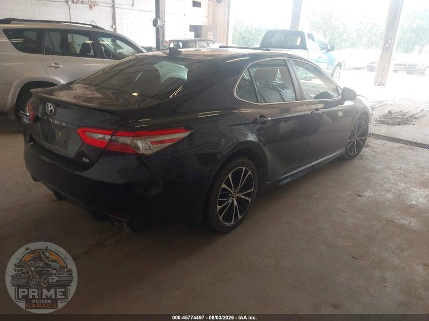2019 TOYOTA CAMRY SE — фото 4