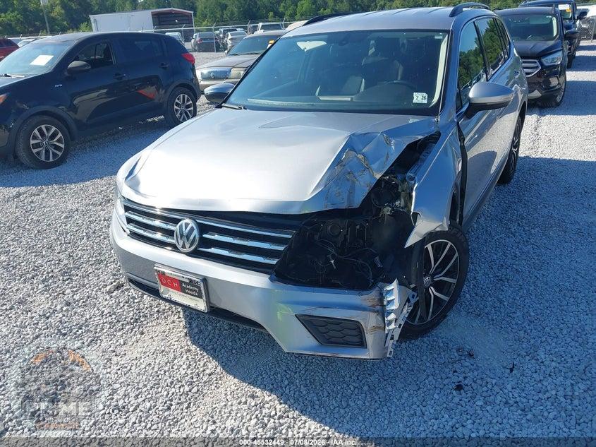 2021 VOLKSWAGEN TIGUAN 2.0T SE/2.0T SE R-LINE BLACK/2.0T SEL — фото 6