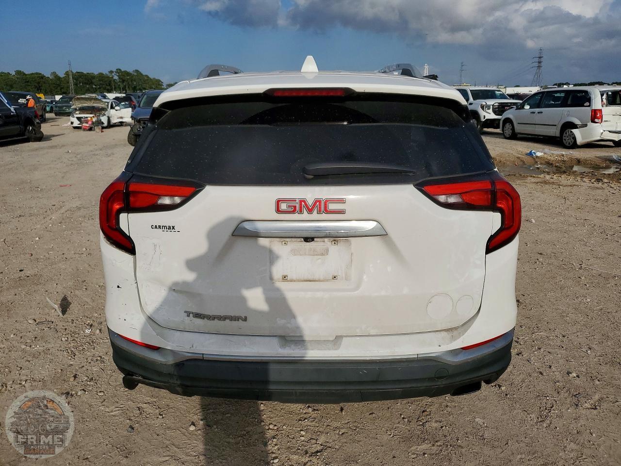 2020 GMC TERRAIN — фото 6