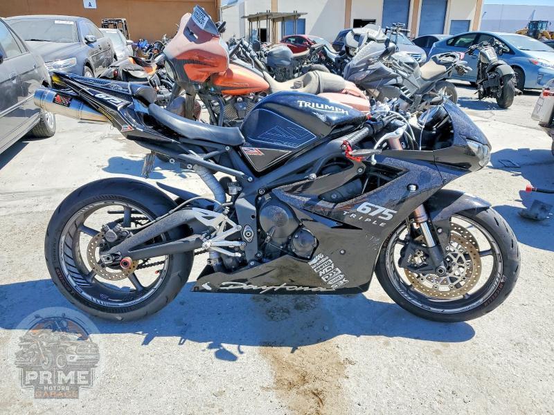 2009 TRIUMPH DAYTONA — фото 1
