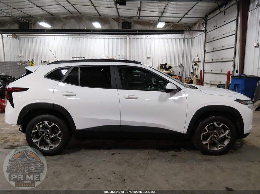 2025 CHEVROLET TRAX FWD LT — фото 14
