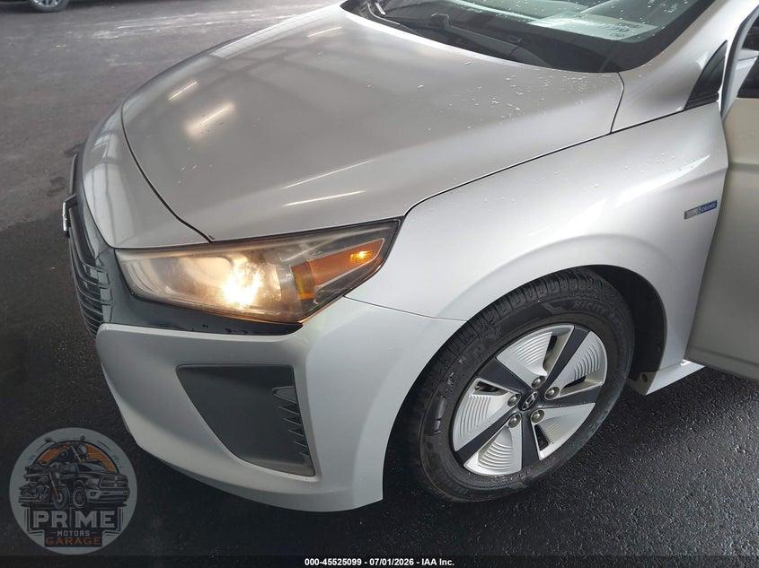 2018 HYUNDAI IONIQ HYBRID BLUE — фото 15