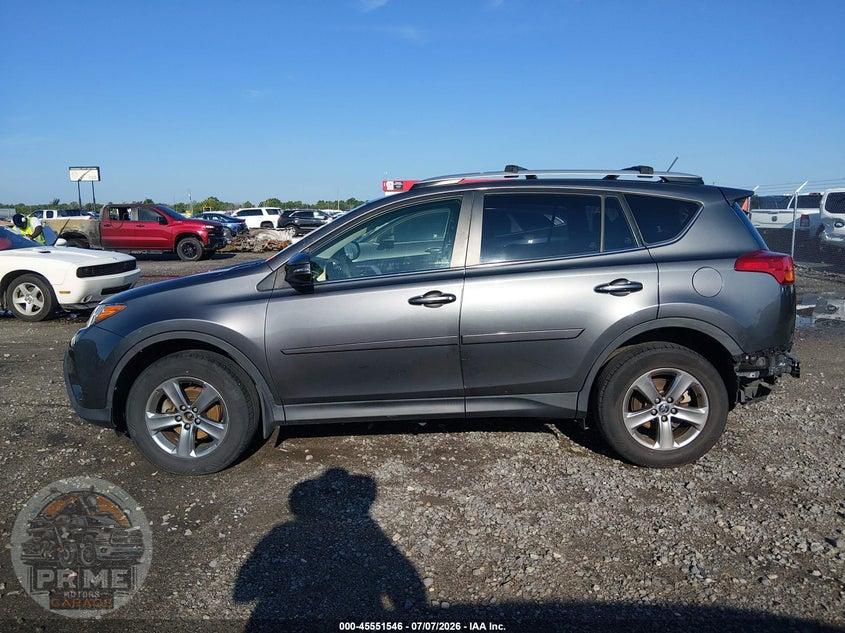 2015 TOYOTA RAV4 XLE — фото 15