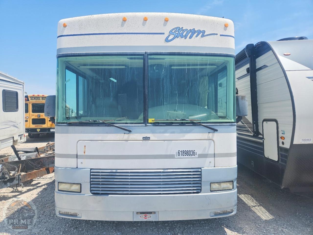 2000 WORKHORSE MOTORHOME — фото 19