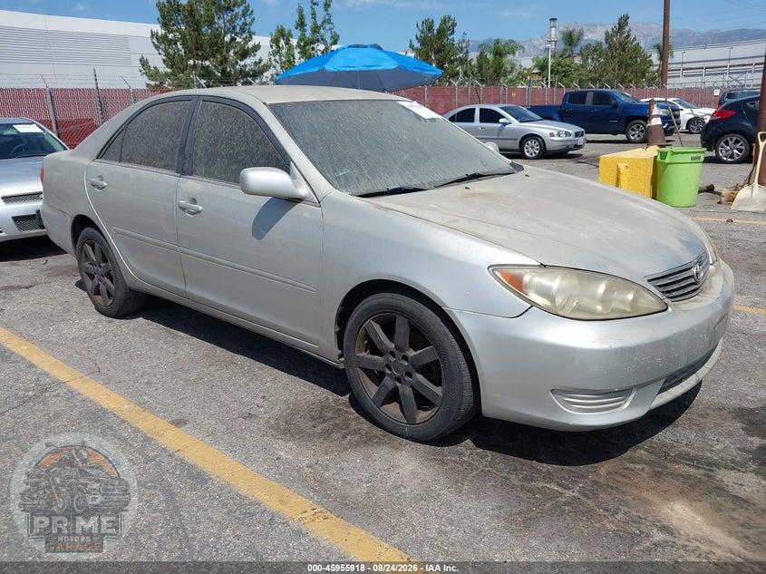 2005 TOYOTA CAMRY LE — фото 1