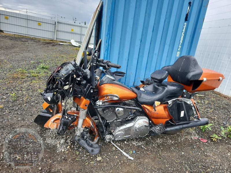 2015 HARLEY-DAVIDSON FLTRXS (ROAD GLIDE SPECIAL) — фото 3