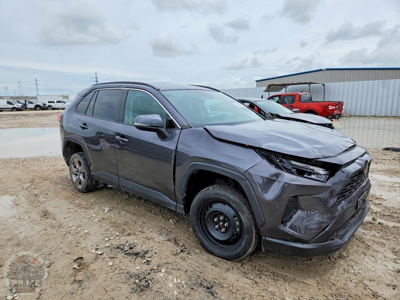 2022 TOYOTA RAV4 — фото 4