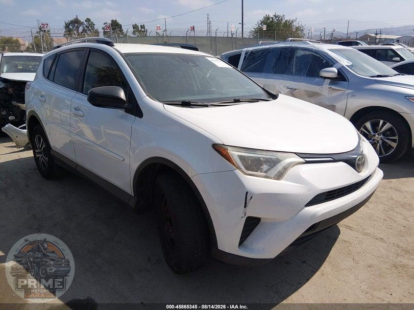 2017 TOYOTA RAV4 LE — фото 1
