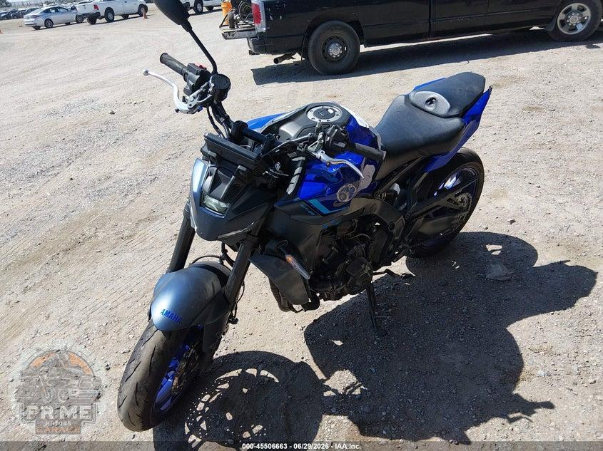 2025 YAMAHA MT09 C — фото 2