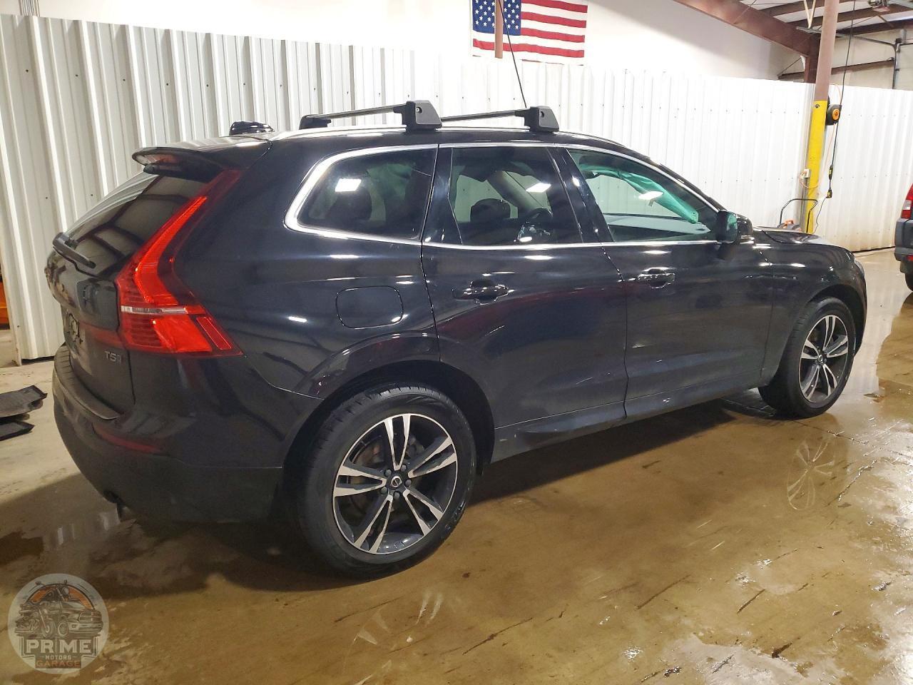 2020 VOLVO XC60 — фото 3