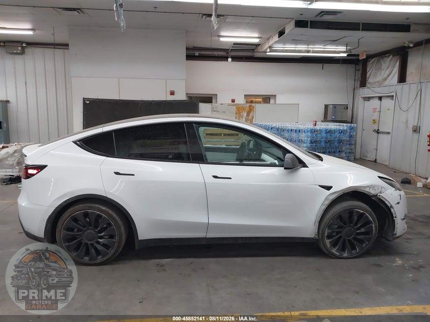 2022 TESLA MODEL Y LONG RANGE DUAL MOTOR ALL-WHEEL DRIVE — фото 13