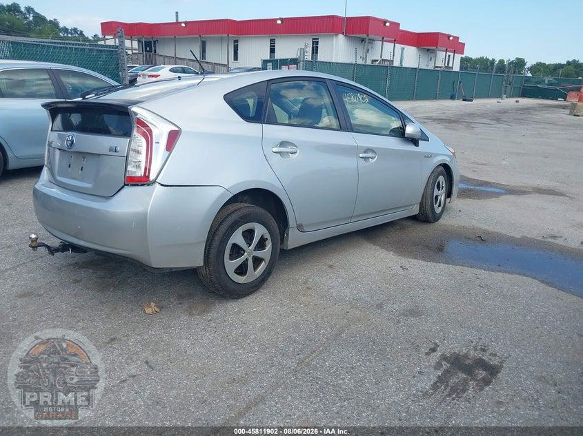 2012 TOYOTA PRIUS THREE — фото 4
