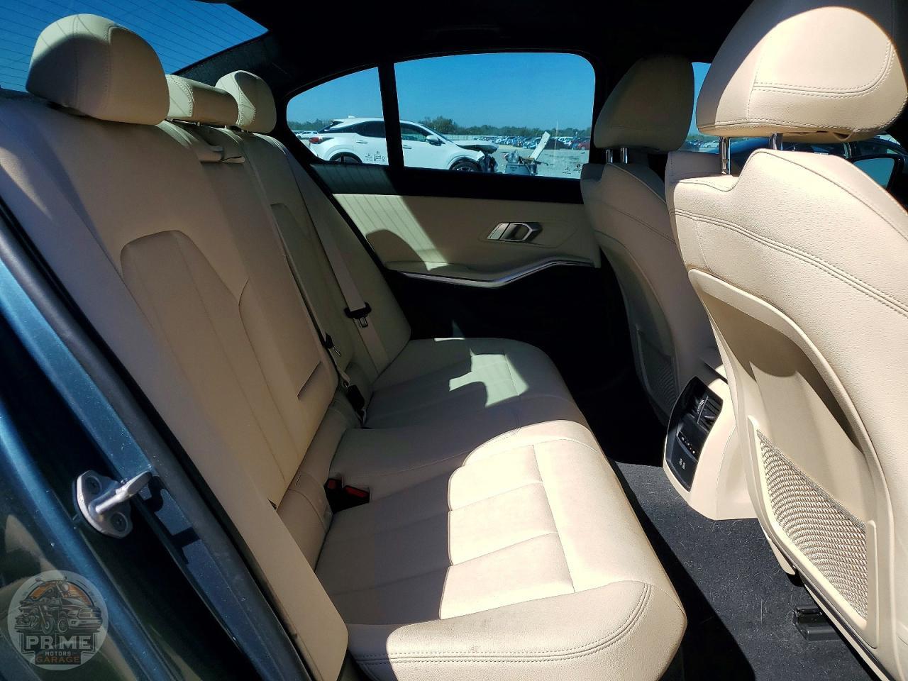 2021 BMW 3 SERIES — фото 10