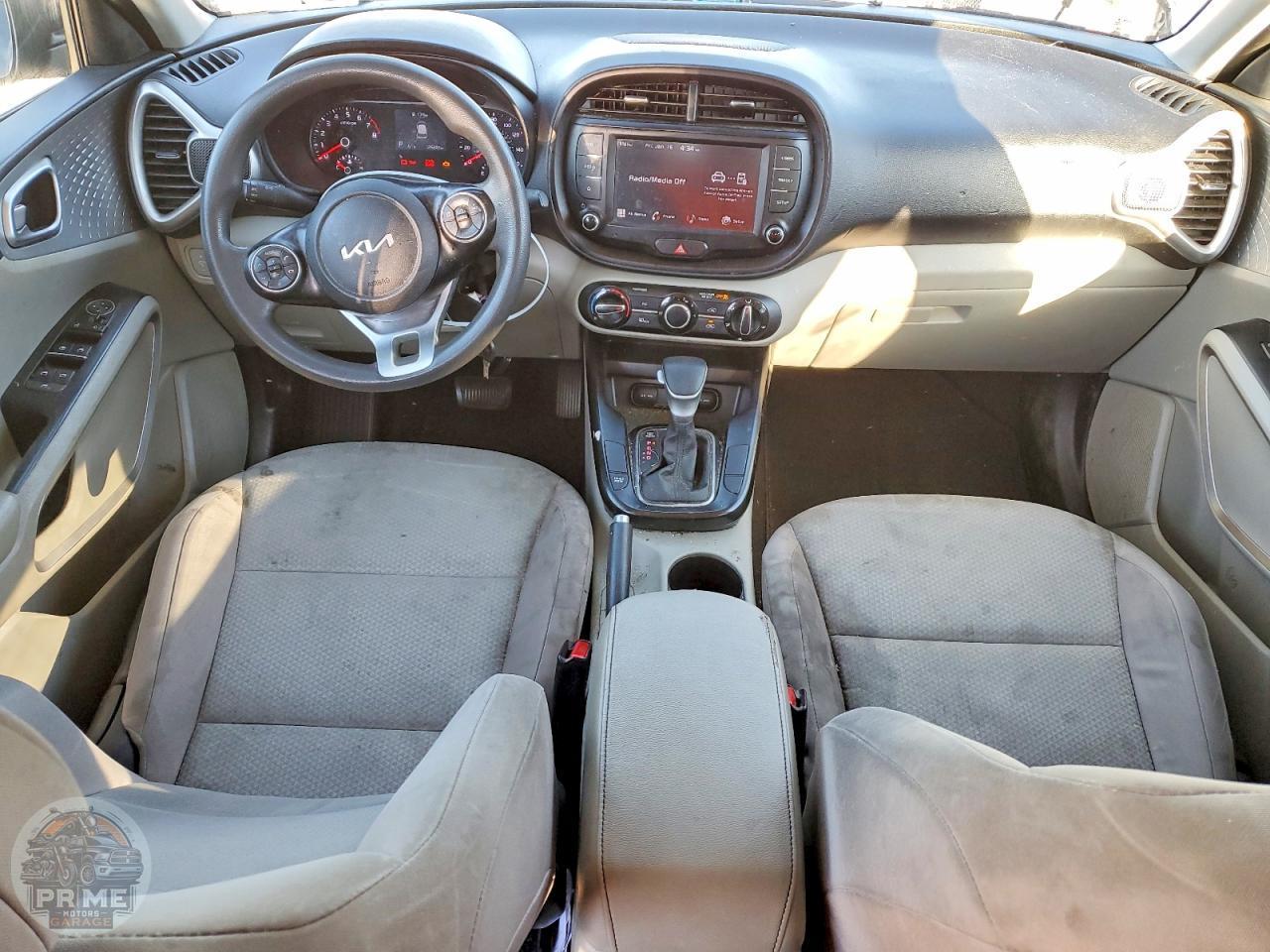 2022 KIA SOUL — фото 8