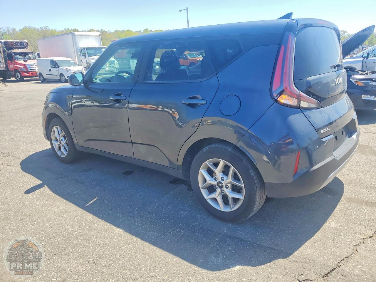 2025 KIA SOUL — фото 2