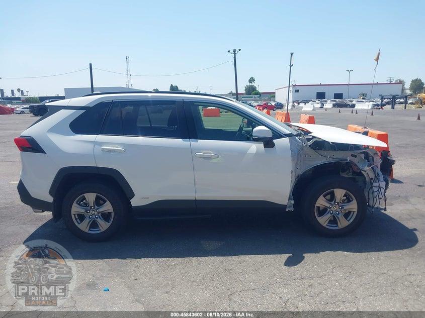 2025 TOYOTA RAV4 HYBRID LE — фото 13