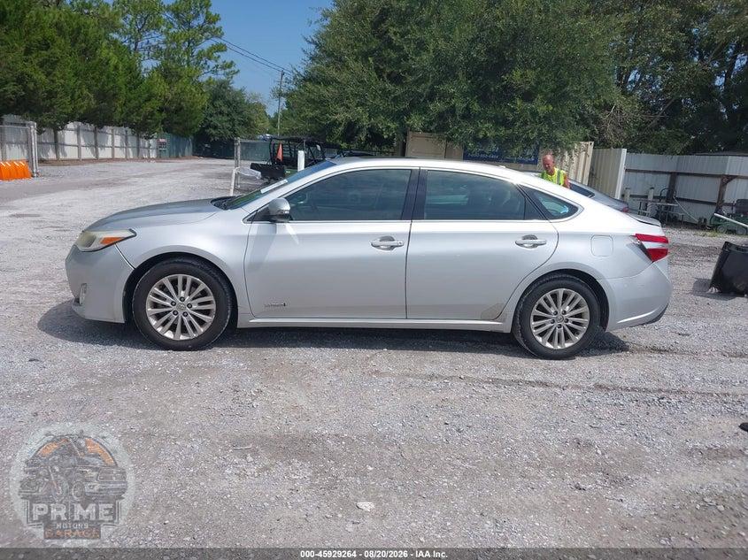 2013 TOYOTA AVALON HYBRID XLE TOURING — фото 14