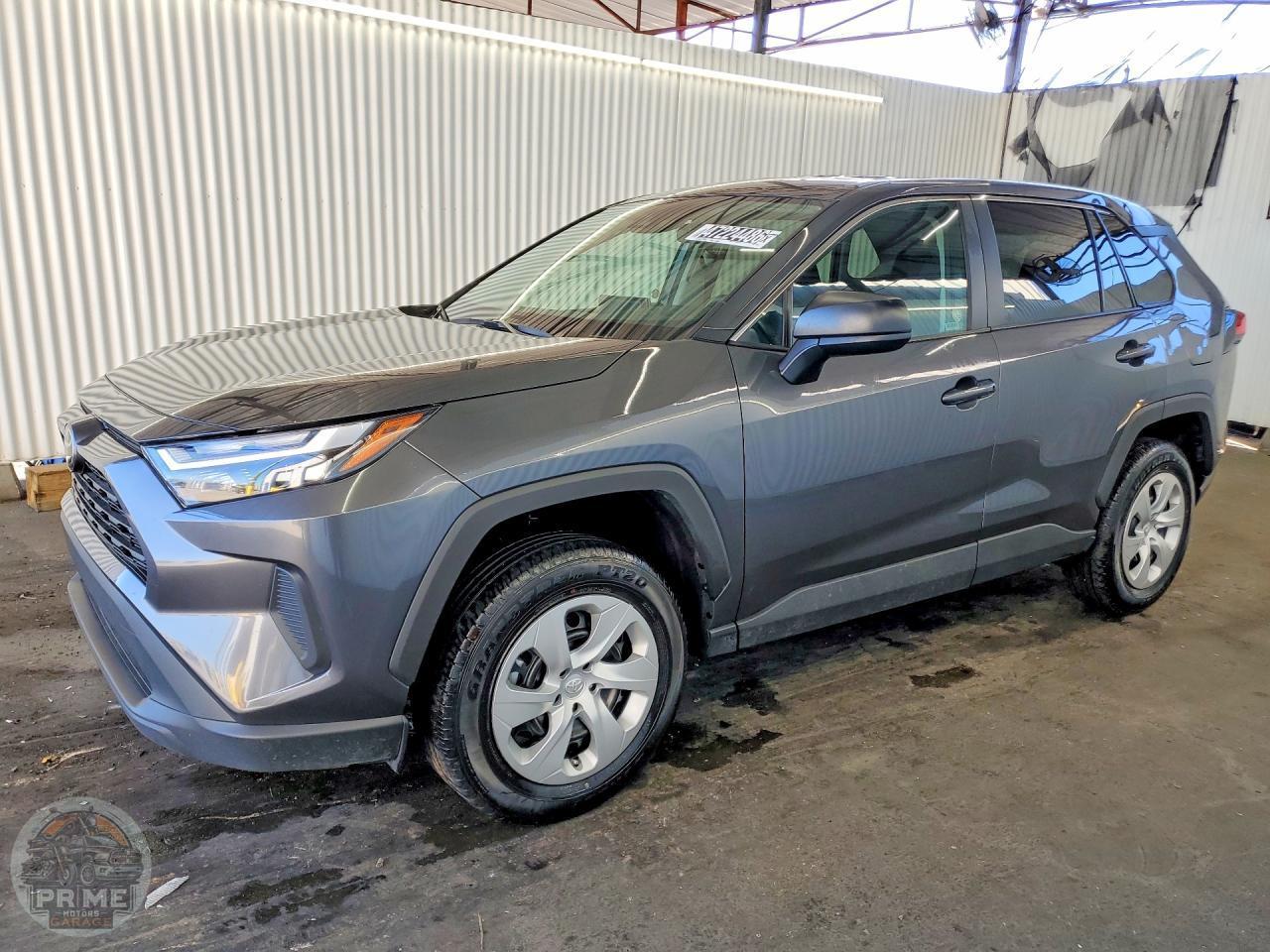 2025 TOYOTA RAV4 — фото 1