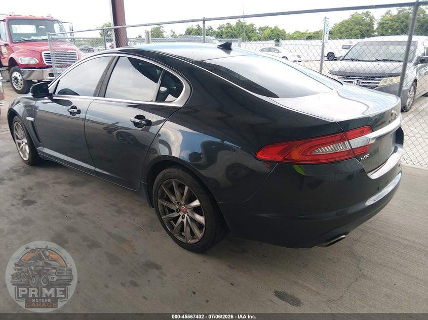 2015 JAGUAR XF 2.0T PREMIUM — фото 3
