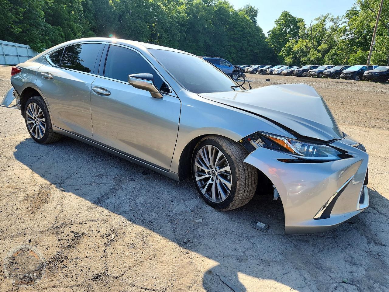 2020 LEXUS ES — фото 4