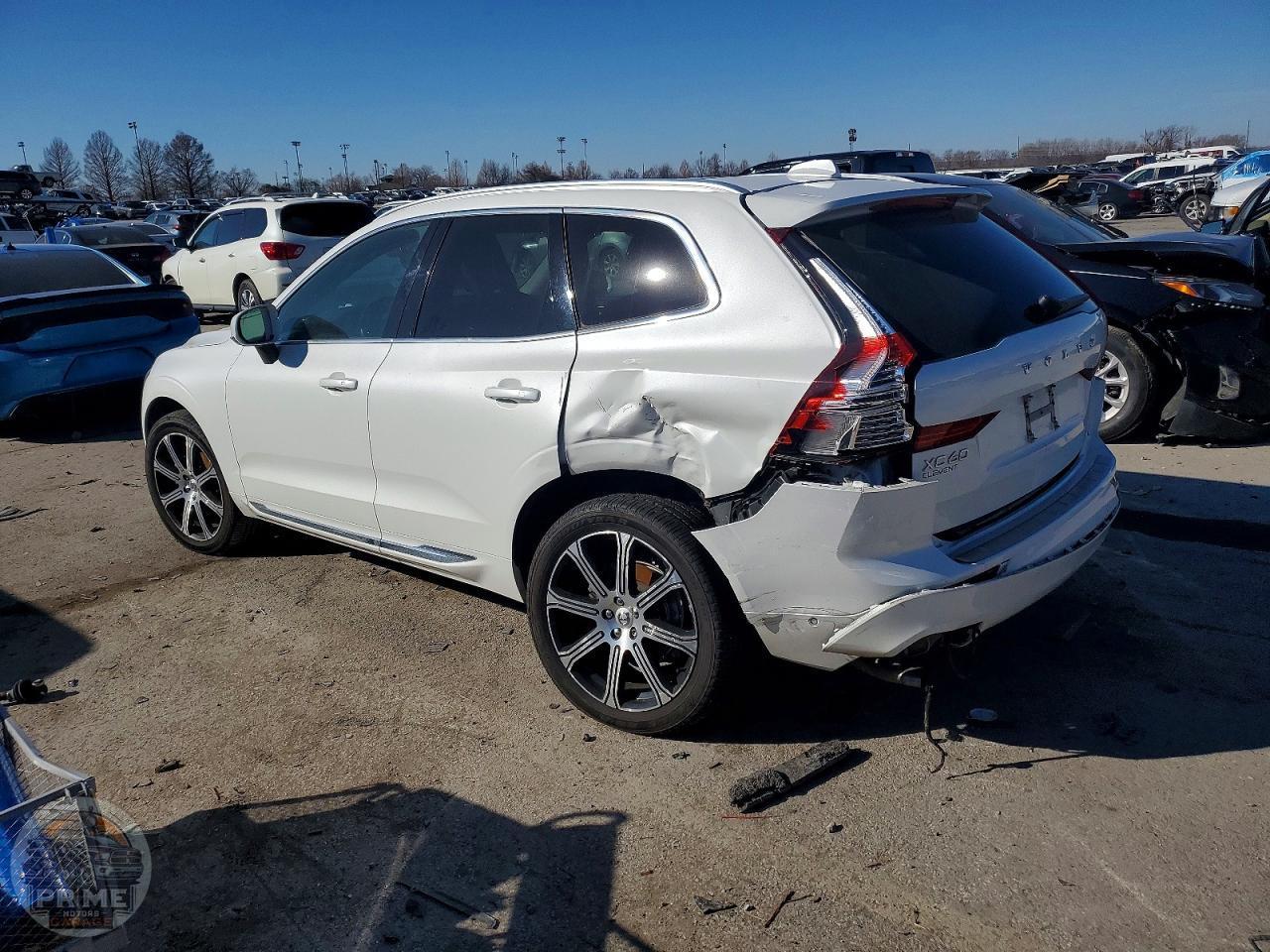 2020 VOLVO XC60 — фото 2