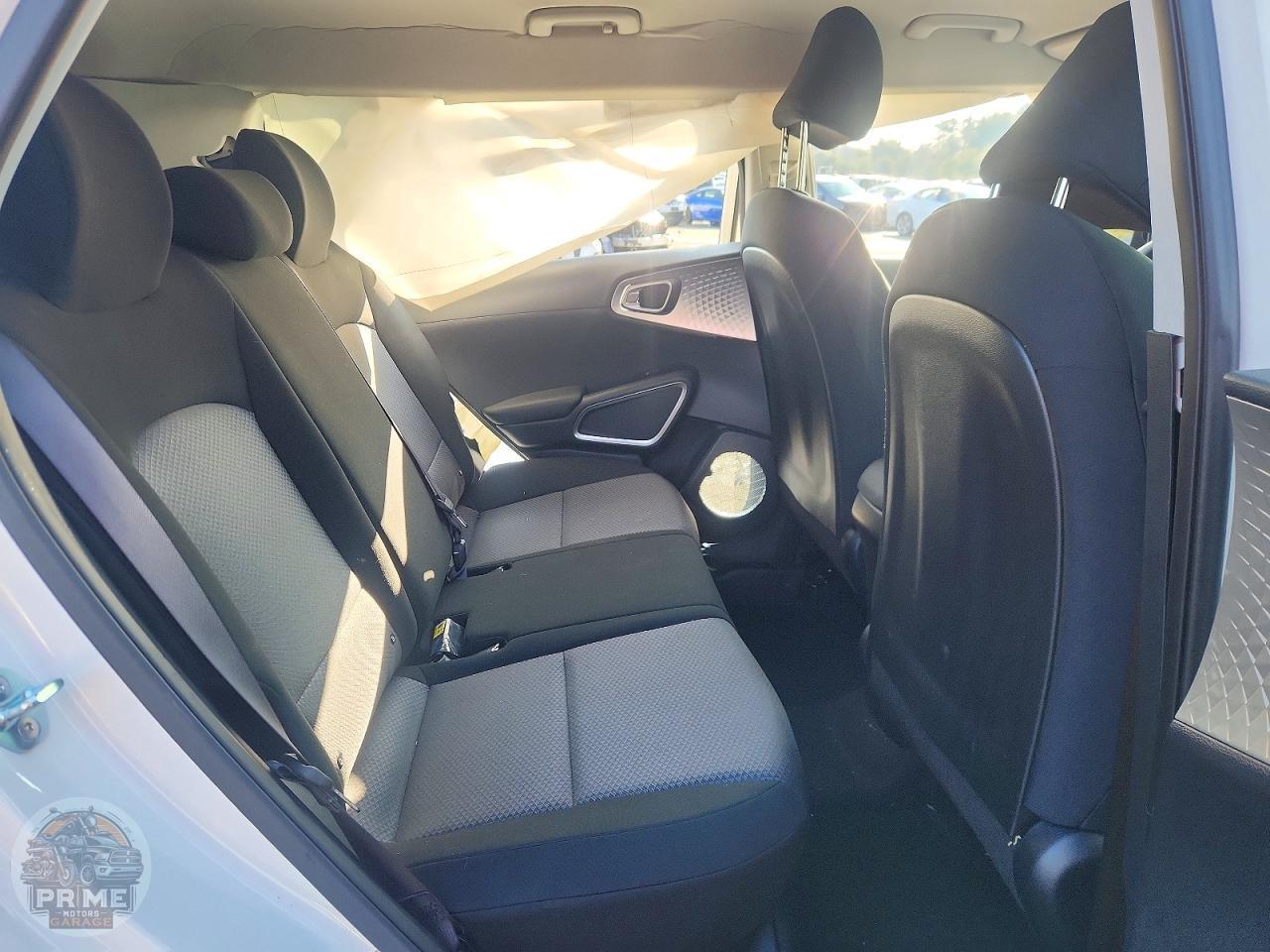 2024 KIA SOUL — фото 10