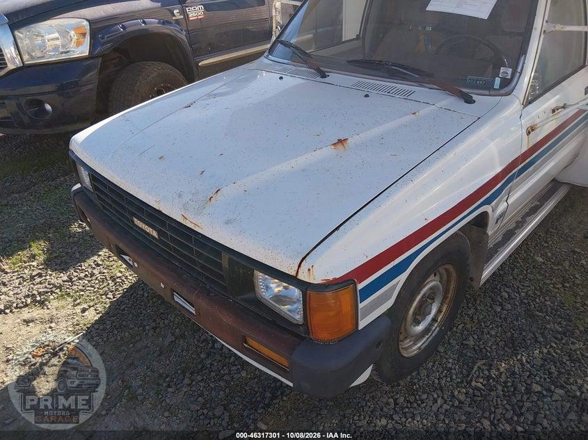 1986 TOYOTA PICKUP CAB CHASSIS RN55 — фото 6