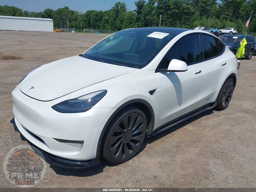 2022 TESLA MODEL Y PERFORMANCE DUAL MOTOR ALL-WHEEL DRIVE — фото 2