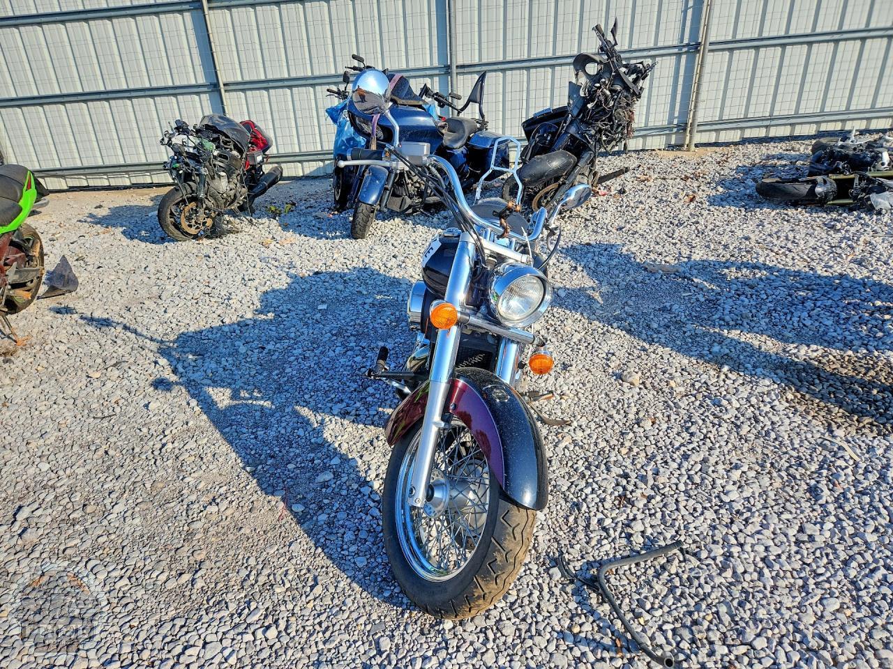 2004 HONDA VT750 — фото 2