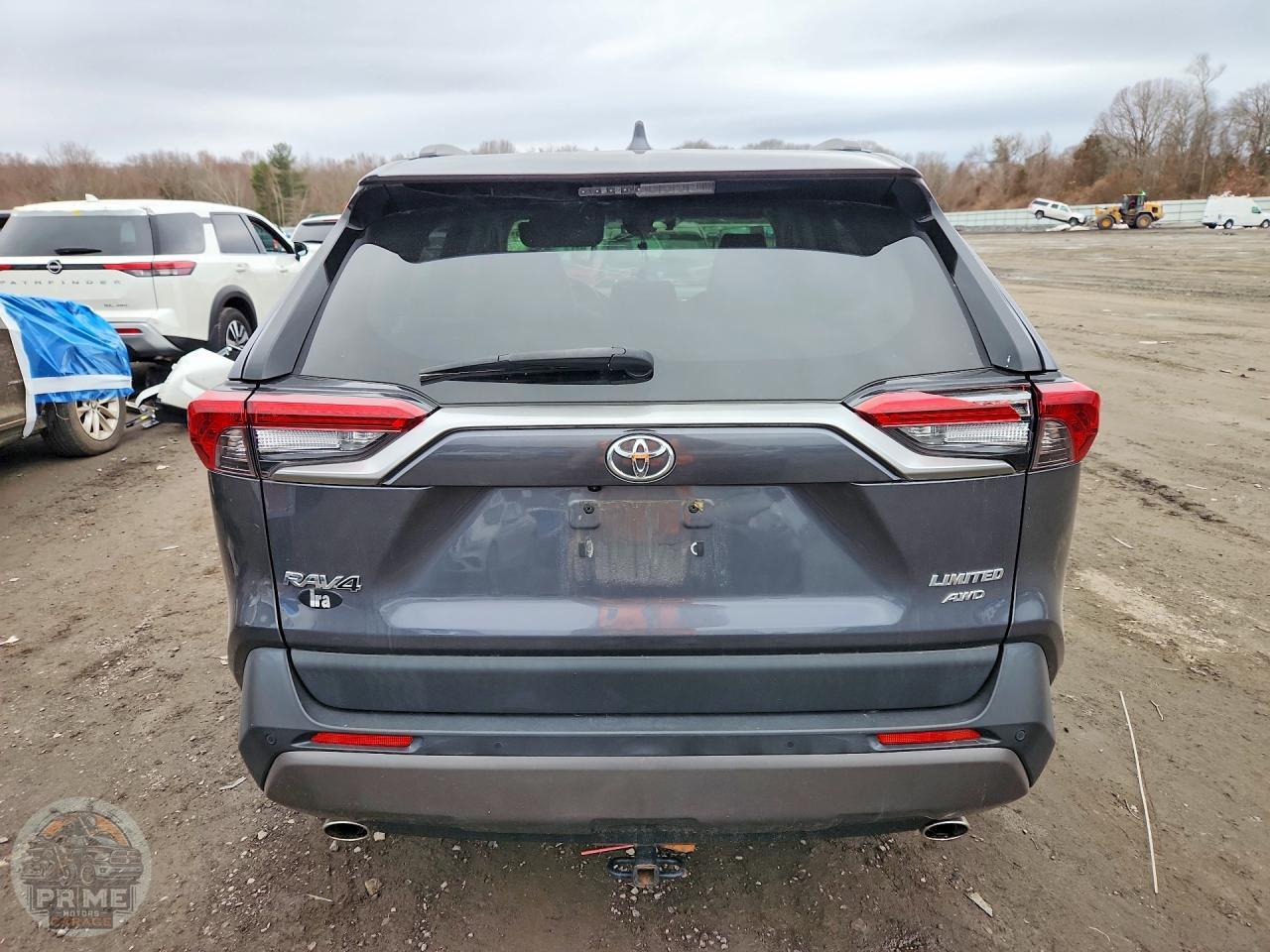 2021 TOYOTA RAV4 — фото 6