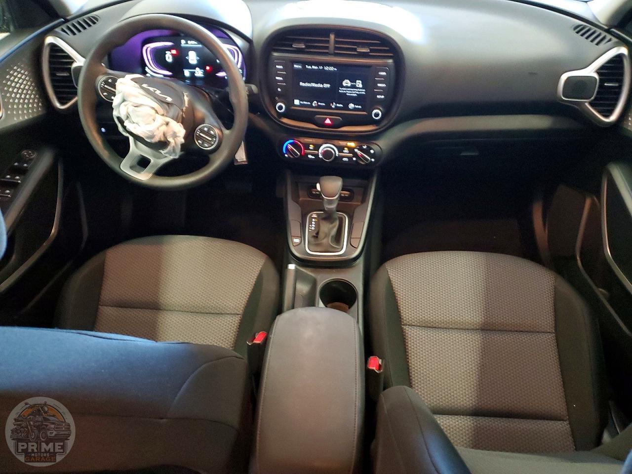 2025 KIA SOUL — фото 8