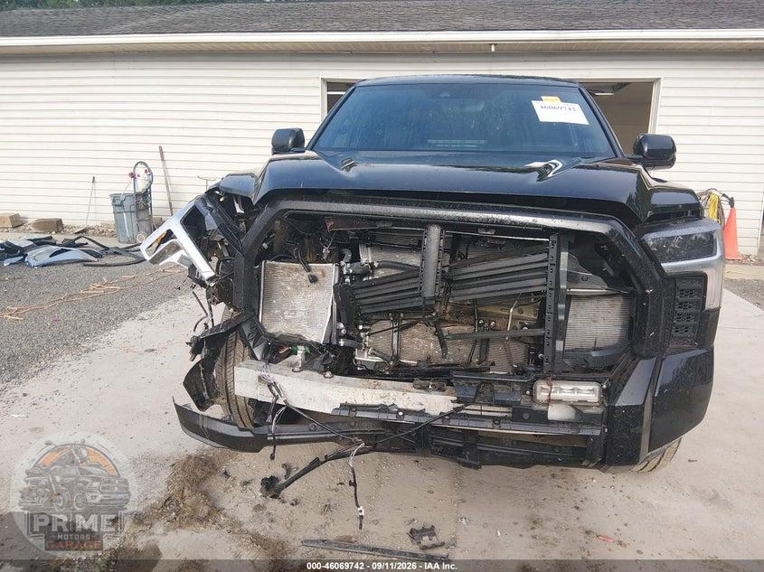 2026 TOYOTA TUNDRA LIMITED CREWMAX 5.5' BED — фото 13