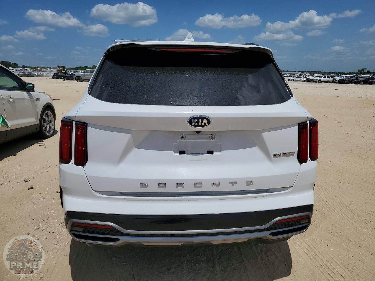 2021 KIA SORENTO — фото 6