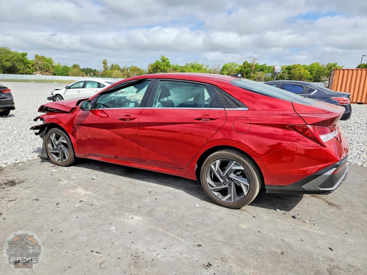 2025 HYUNDAI ELANTRA — фото 2