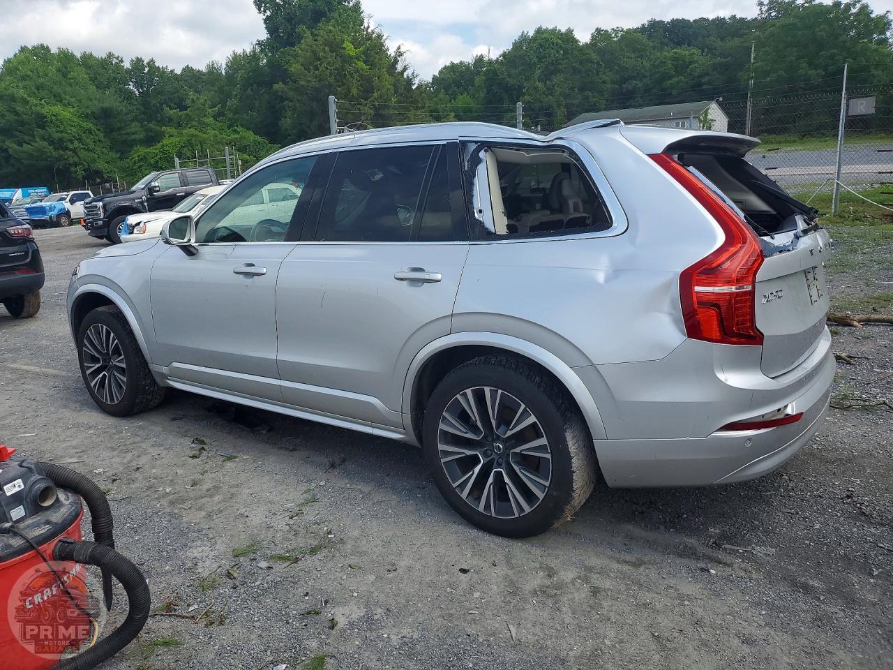 2022 VOLVO XC90 — фото 4
