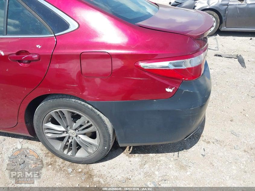 2015 TOYOTA CAMRY HYBRID SE — фото 18