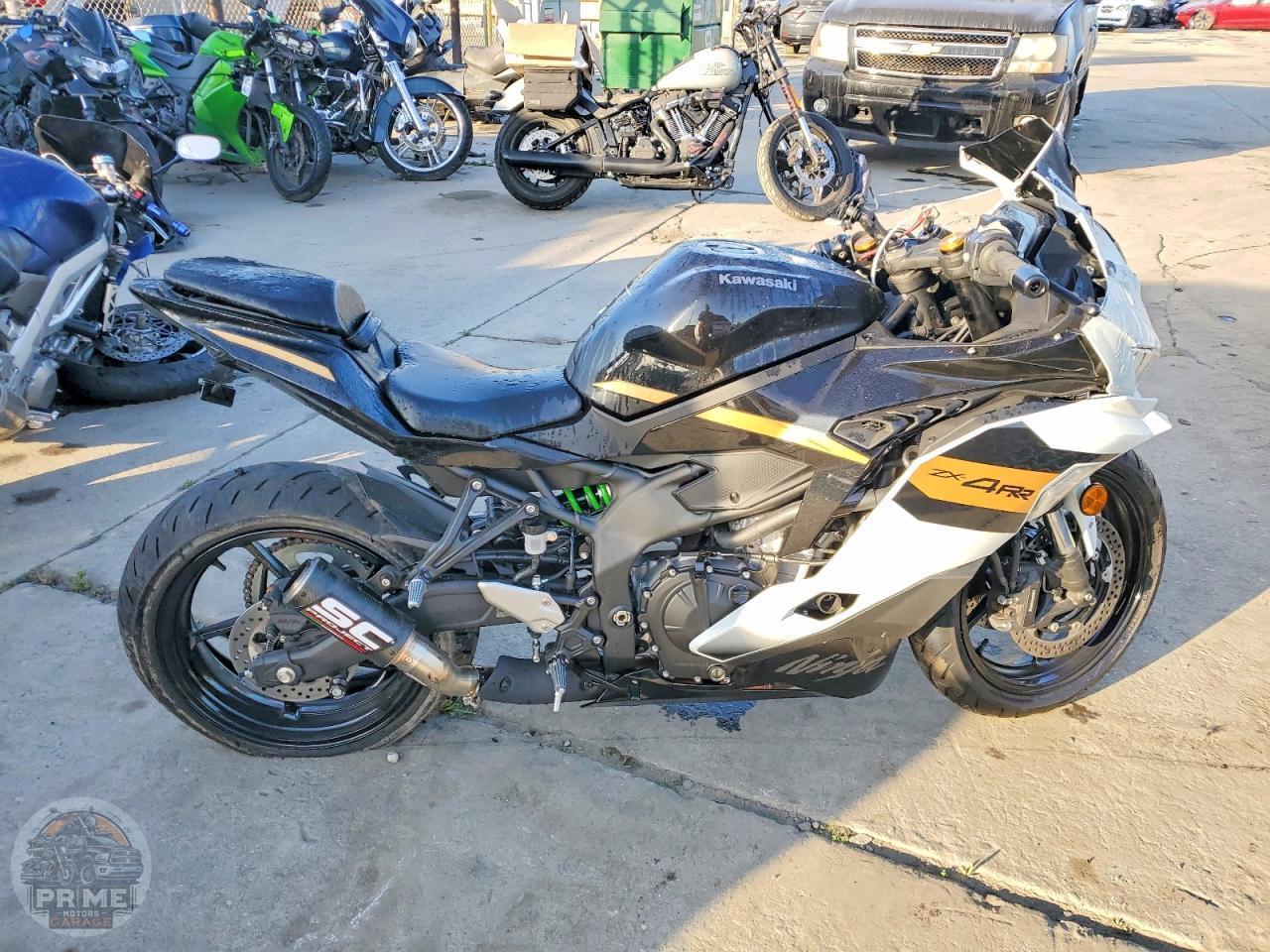2026 KAWASAKI ZX400 — фото 1