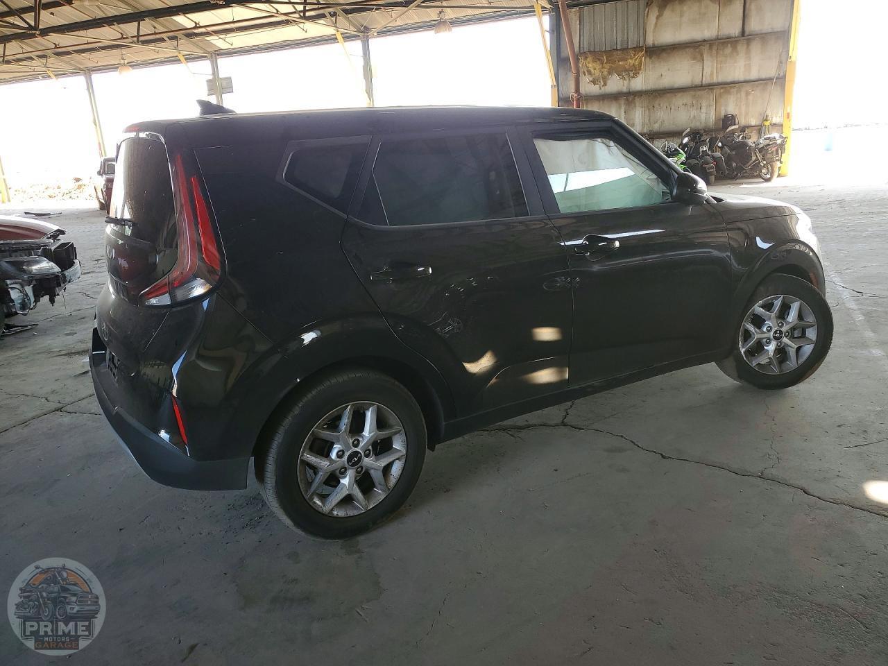 2025 KIA SOUL — фото 3