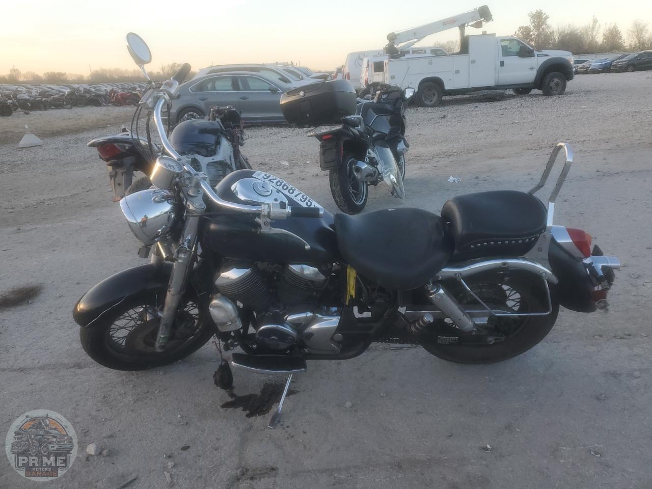 1998 HONDA VT750 — фото 3