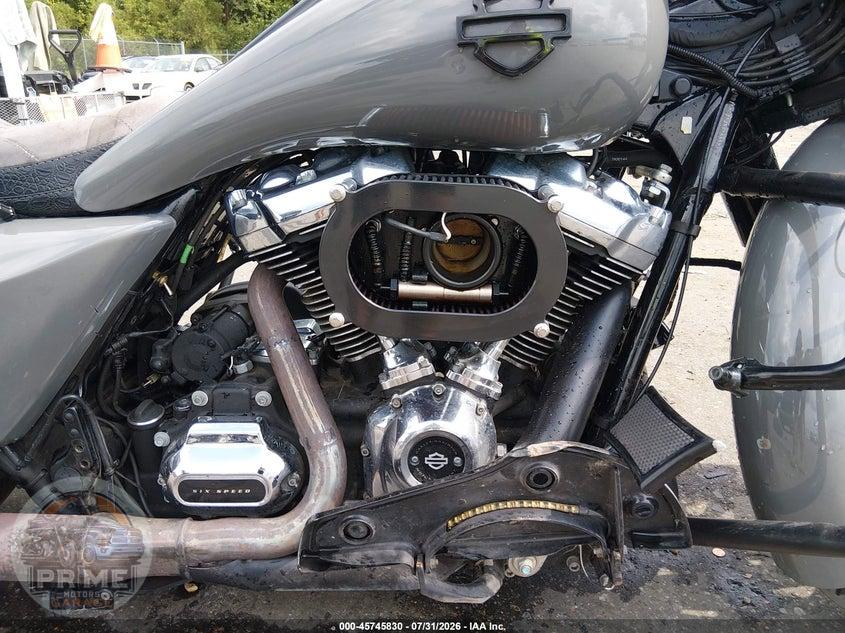 2018 HARLEY-DAVIDSON FLHTP (POLICE ELECTRA GLIDE) POLICE ELECTRA GLIDE — фото 8