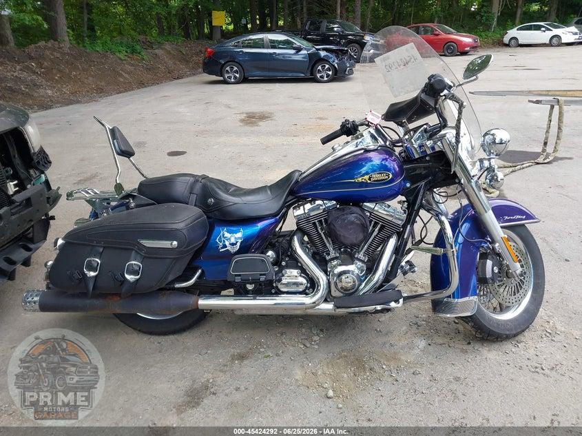 2009 HARLEY-DAVIDSON FLHRC (ROAD KING CLASSIC) — фото 11