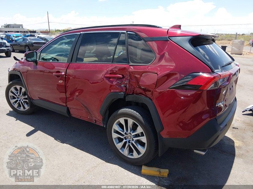 2025 TOYOTA RAV4 XLE PREMIUM — фото 14