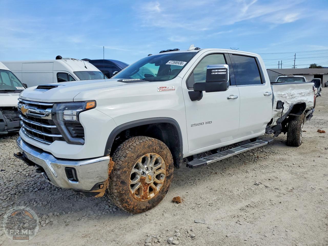 2025 CHEVROLET SILVERADO — фото 1