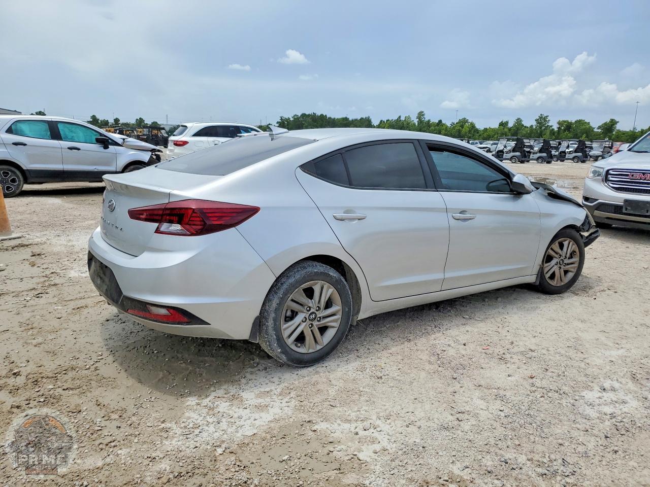 2020 HYUNDAI ELANTRA — фото 3